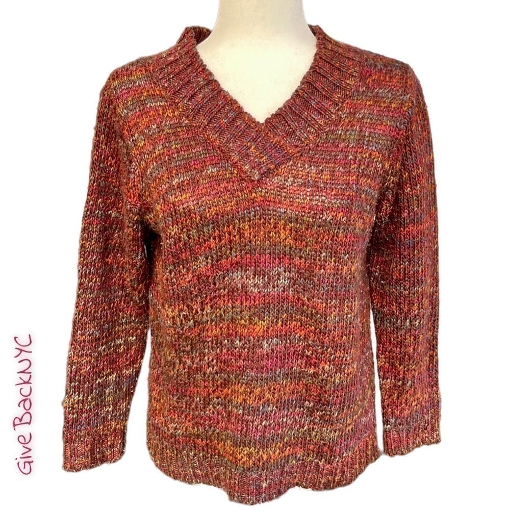 White Stag V Neck Knit Sweater Size M